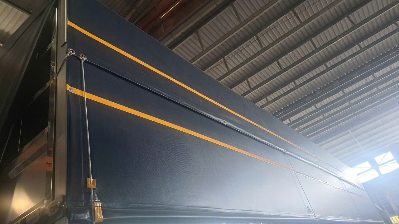 Đừng chờ rách mới thay: Những thời điểm nên nâng cấp bạt xe tải